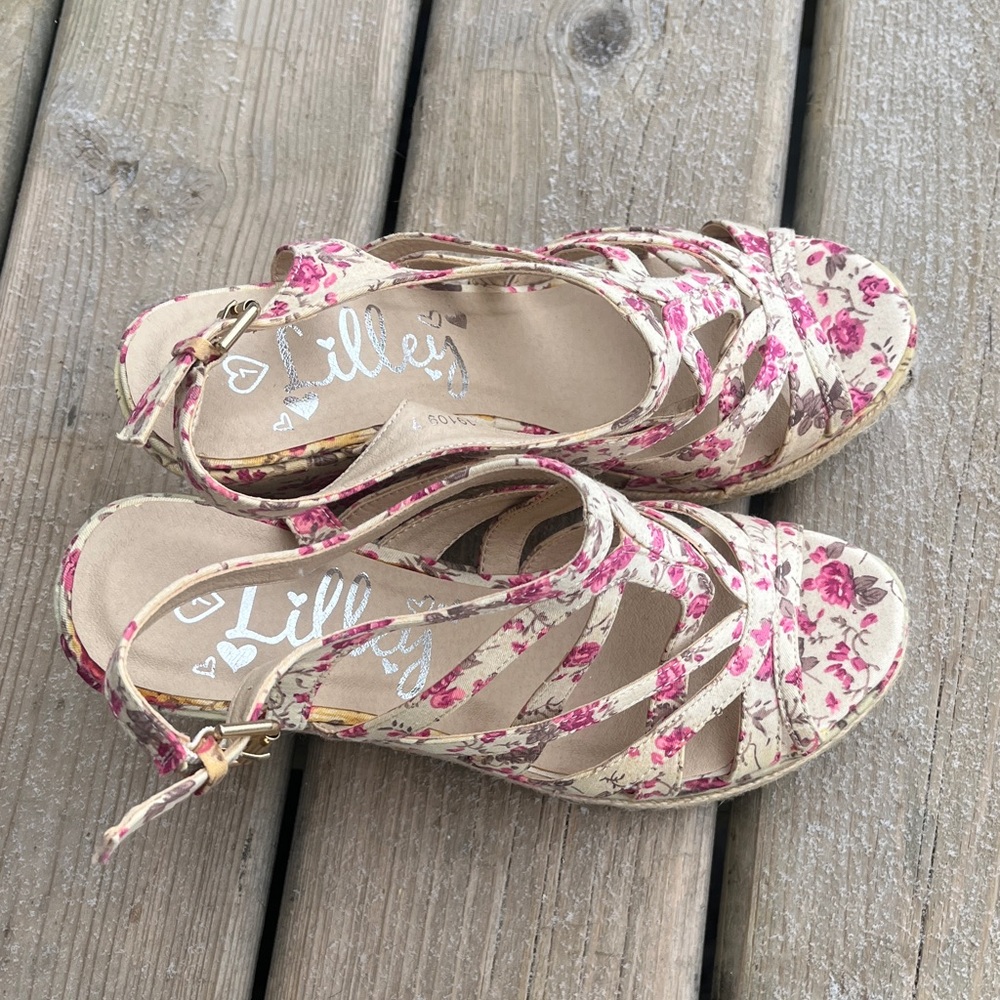 NEW Lilley Floral Wedges - Pink and Cream Size 7 - Picture 3 of 9
